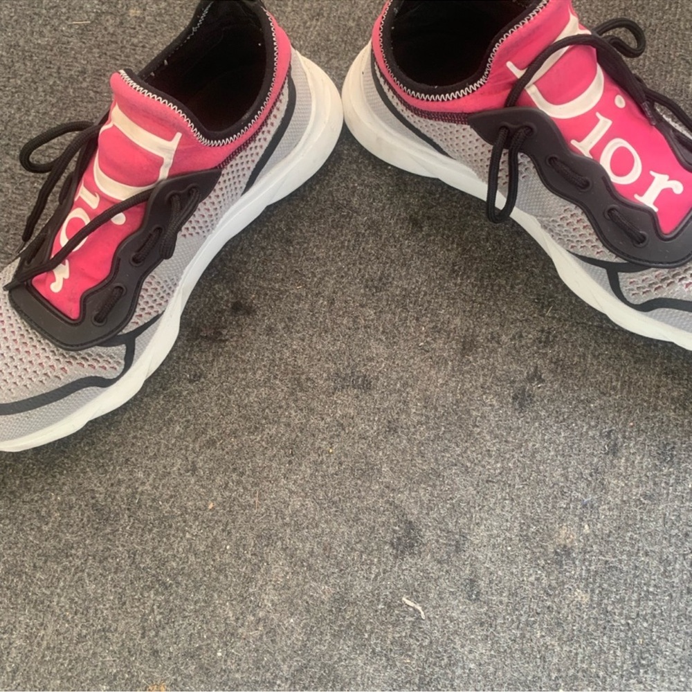 Dior Women's Vibrant Pink and Gray Sneakers - Picture 2 of 3